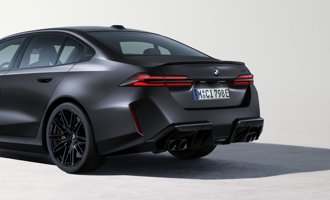 Уверенный внешний вид.